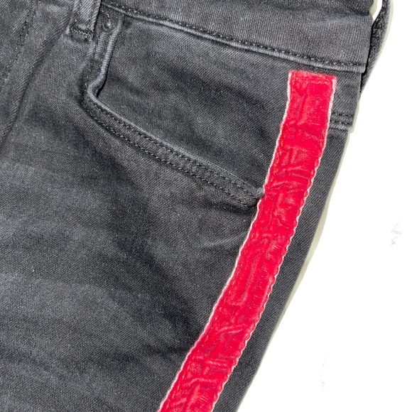 Zara Black Jean with Red Velvet Stripe. Size US 4/EUR 36. Excellent condition - Picture 2 of 5
